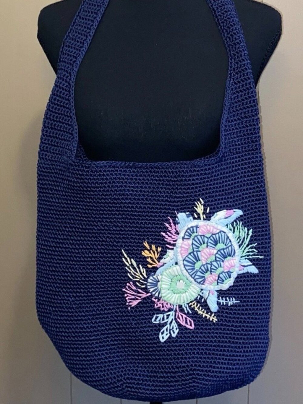 The Sak x Oceana 120 Hobo Navy Crochet Shoulder Bag Purse Turtle